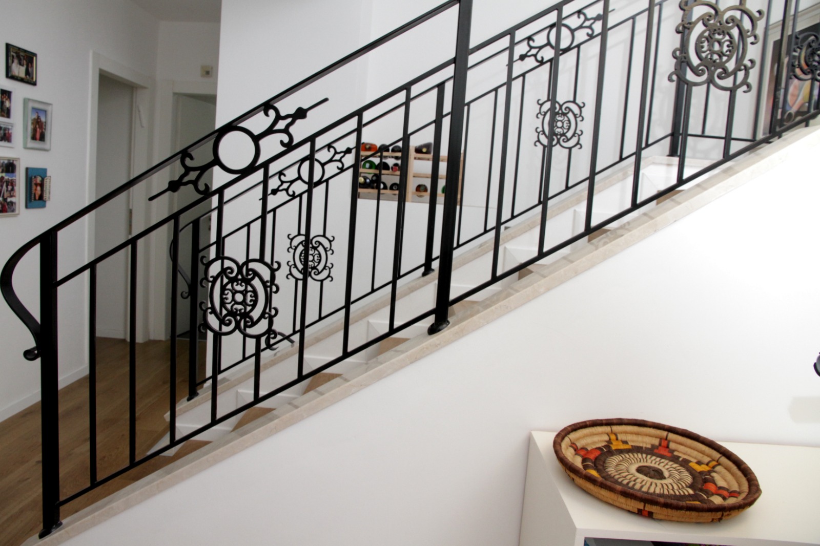 לפני ואחרי פרוזדור בבית פרטי